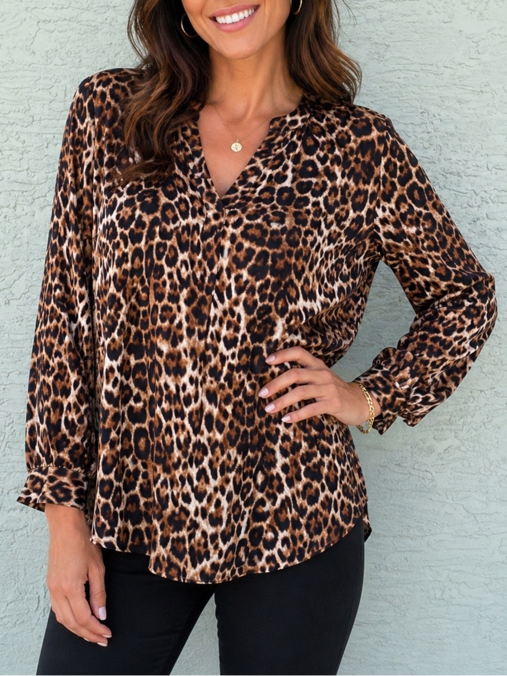 CHICO'S Womens 2 (12/14) Top Tunic Animal Cheetah Print Front Pleat